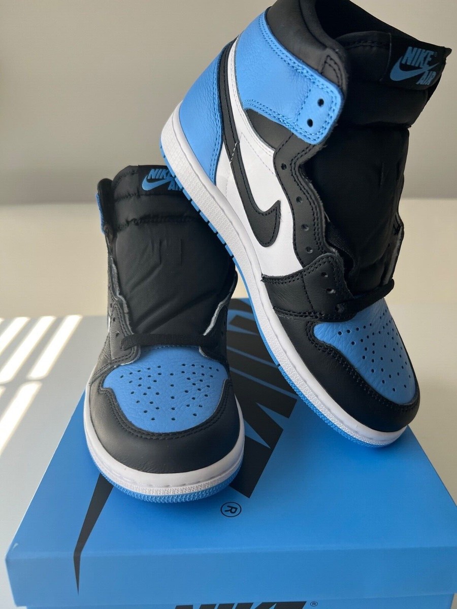 スニーカー Nike Air Jordan 1 Retro High OG UNC Toe DZ5485-400_grande.png?v=1688381707