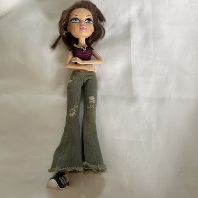2001 MGA Bratz Yasmin Doll with Original Outfit Vintage