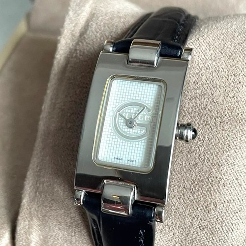 Working Item GIVENCHY Rectangular G Logo Watch