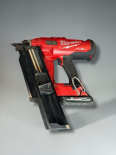 Milwaukee  2744-20 M18 FUEL 21-Degree Cordless Framing Nailer, Battery Included