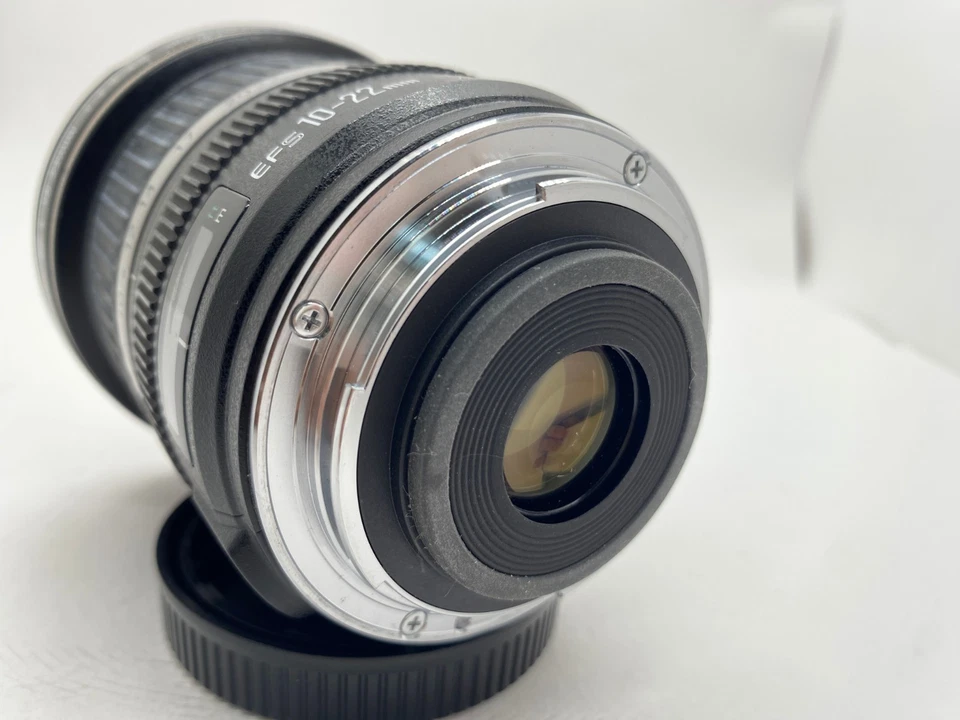 [Casi COMO NUEVO] Lente Canon EF-S 10-22 mm F/3,5-4,5 USM AF con capucha para EOS APS-C Foto 4 de 4