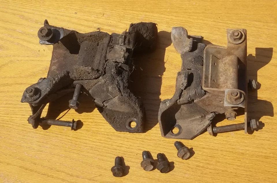 Suportes de motor V8 1974-78 Mustang II King Cobra 2 Ford 74 75 76 77 78 1978 - Imagem 3 de 4