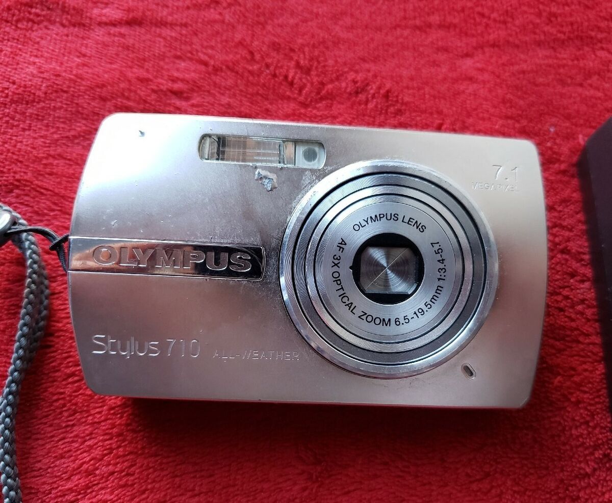 Olympus Stylus 710 All Weather 7.1MP Camera For PARTS Olympus Stylus 710 All Weather 7.1MP Camera For PARTS