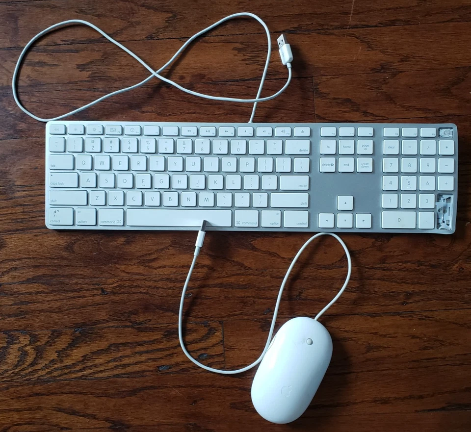 APPLE Genuine Keyboard A1243 & Mouse A1152 Wired For PARTS or Repair - Image 3 of 4