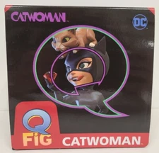 Quantum Mechanix Catwoman Q-Fig Elite Figure New in Box  