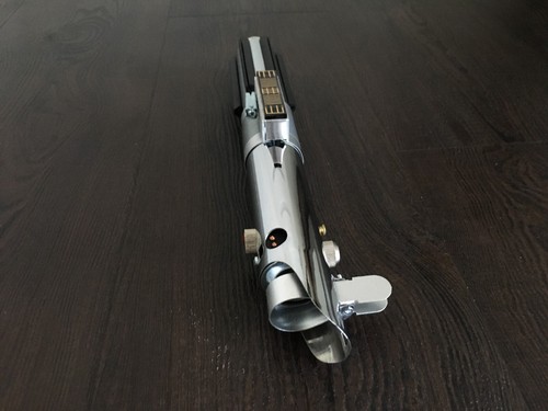 Anakin Lightsaber Prop Custom Replica - Full Metal - Picture 4 of 10