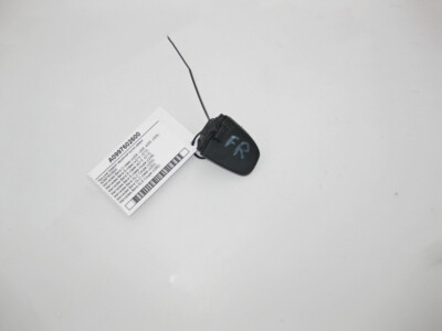 Mercedes-Benz A0997602600 Right outside door handle cover C-Class 