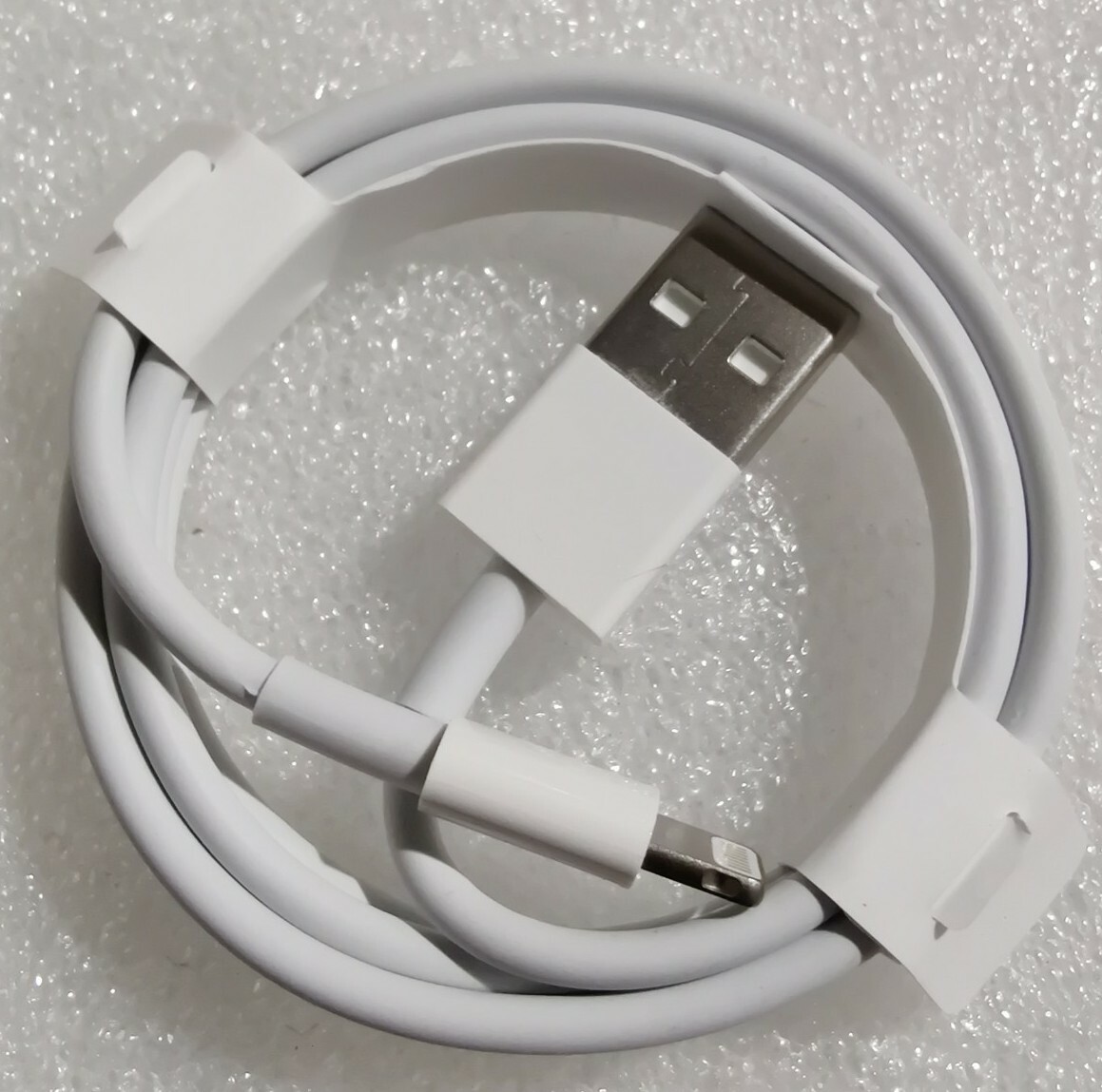 ミ*ズ様 iphonese12 Genuine Apple iPhone X 5 SE 6 7 8 11 12 13 14 Plus Pro Lightning