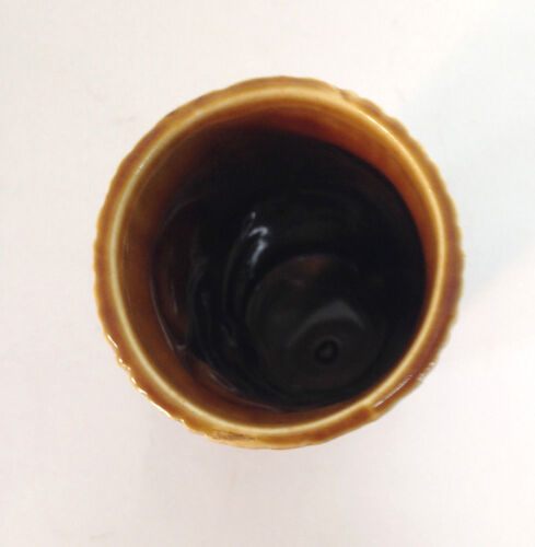 Vintage geprägte Tikki Stil Tasse Vase glasierte Keramik 6,5 cm hoch - Bild 5 von 6
