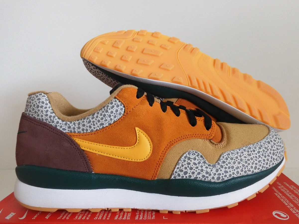 Nike air 2025 monarch yellow