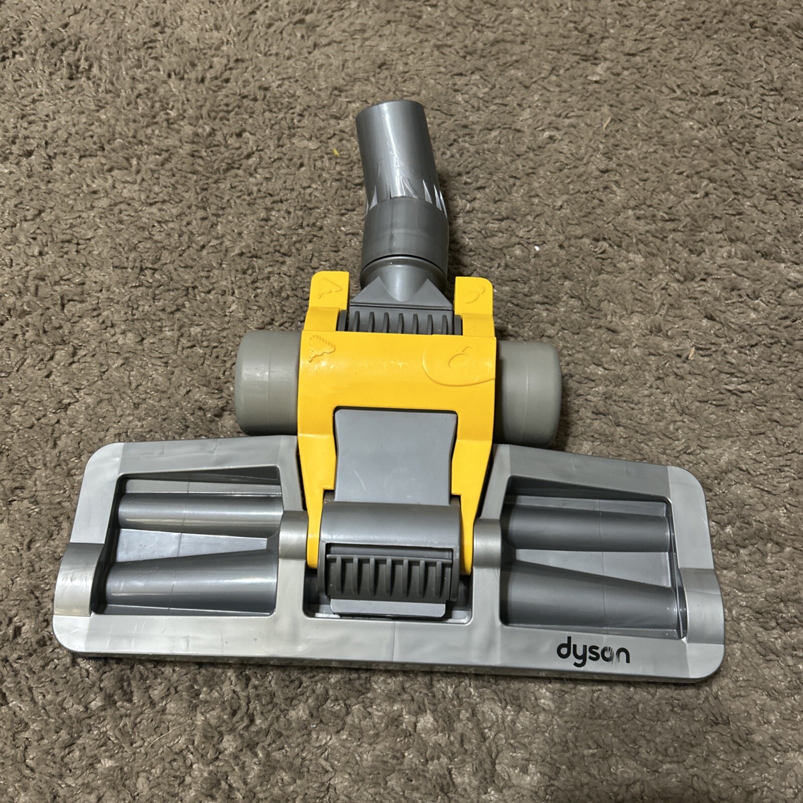 Dyson Hardwood Floor Attachment Tool in Vibrant Yellow – Durable & Effective