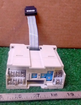 1 USED MITSUBISHI FX2N-32CCL PROGRAMMABLE CONTROLLER  DC 24 V *** MAKE OFFER ***