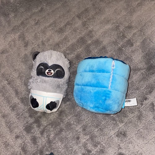 Bark Box Squeakaway Camp Attaboy Rudy Pet Toy Sleeping Bag Raccoon Squeaker 2in1 - Picture 5 of 12