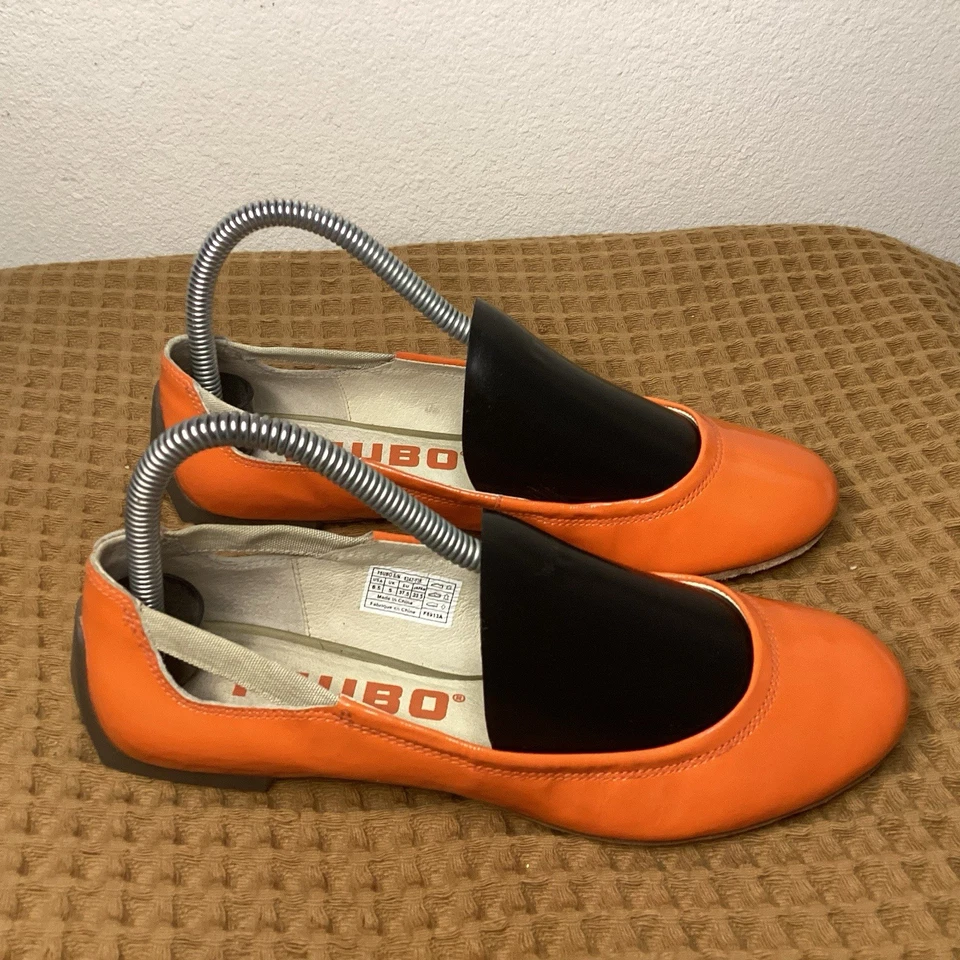 Zapatos planos de ballet Tsubo Roana para mujer talla 6,5 naranja charol Foto 2 de 4