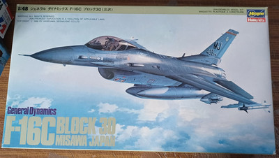 1:48 Hasegawa V4  F-16C Block 30 Misawa Japan  sehr  selten