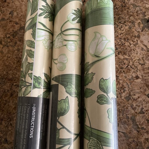 Peel & stick Wallpaper, 3 Full, Sealed Rolls - Picture 2 of 4