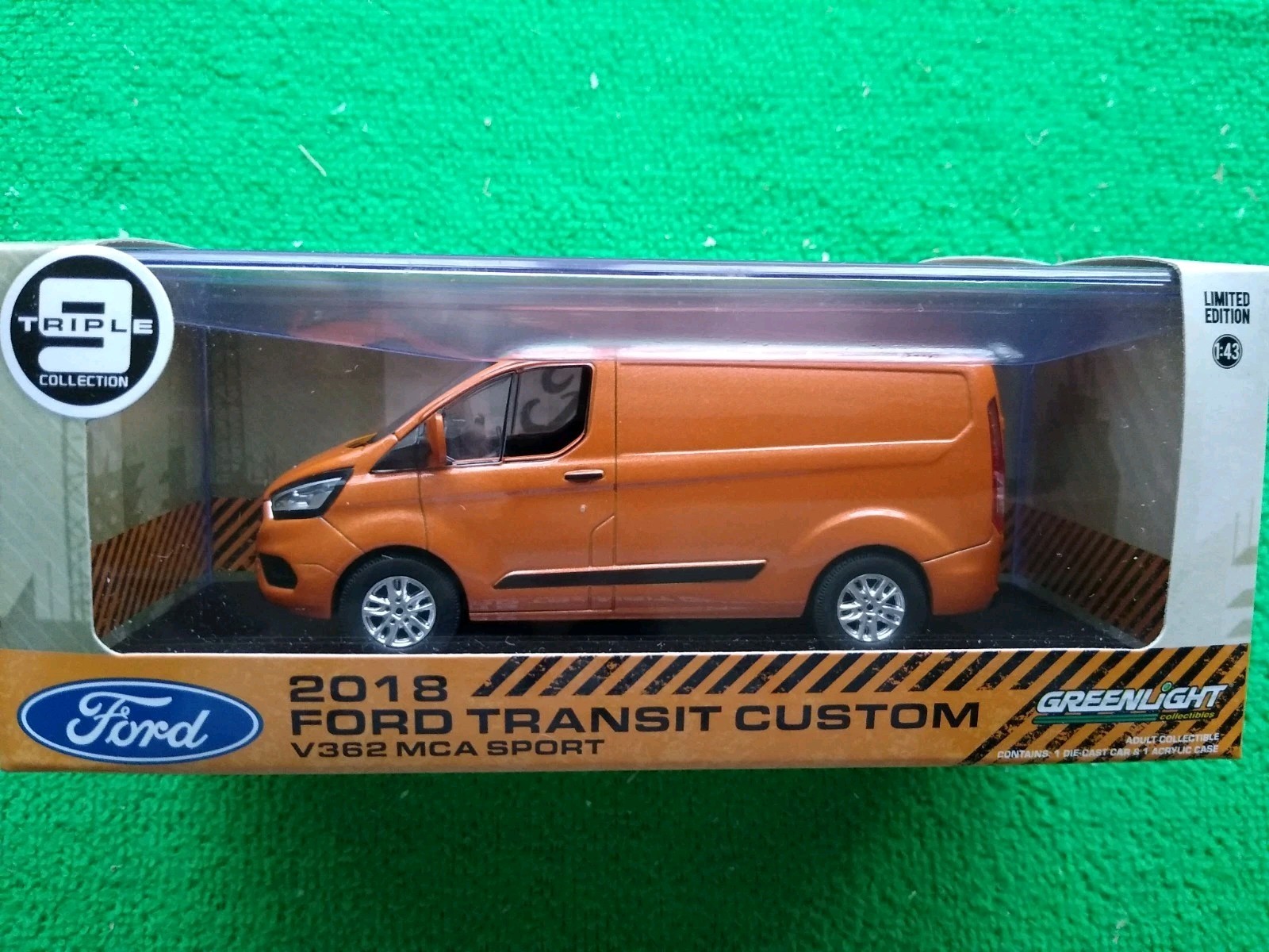 Greenlight Ford Transit Van Custom V362 Mca 2018 1:43 51276