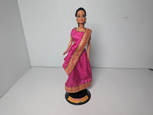 BARBIE AS AN INDIAN, DOLLS OF THE WORLD COLLECTION