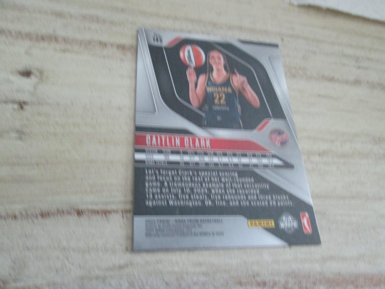 2024 PANINI PRIZM SILVER SHINE #145 WNBA RC CAITLYN CLARK view 4