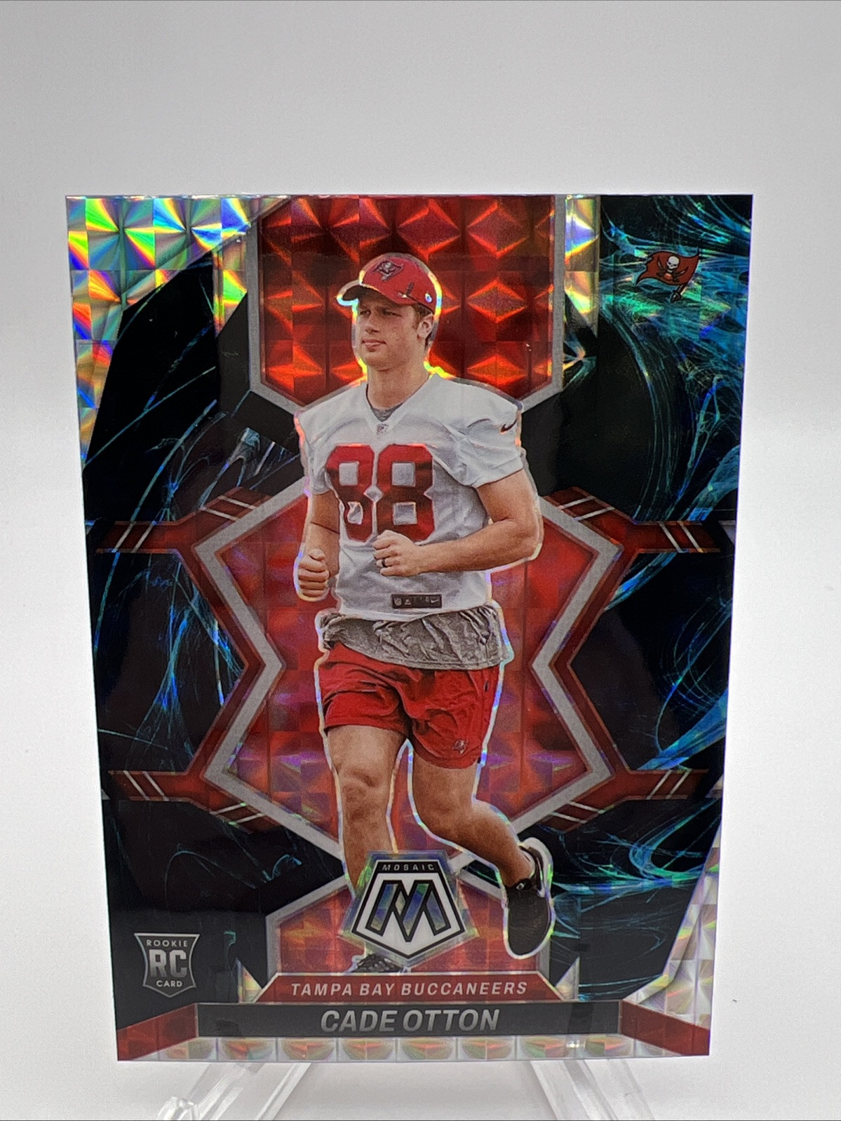 2022 Mosaic Cade Otton Genesis SSP RC #361 Buccaneers Rookie