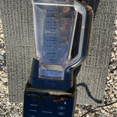 Ninja Blender CT672A Smart Screen Kitchen System Multiple Blades Cracks *Read*