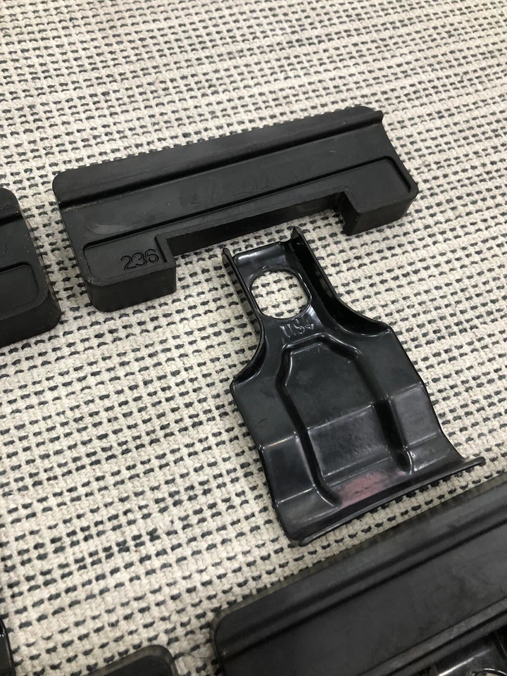 Thule 1711 (141711) fit kit for Hyundai Elantra β17 - β20 & Kia Forte β14 - 18β - Image 3 of 4