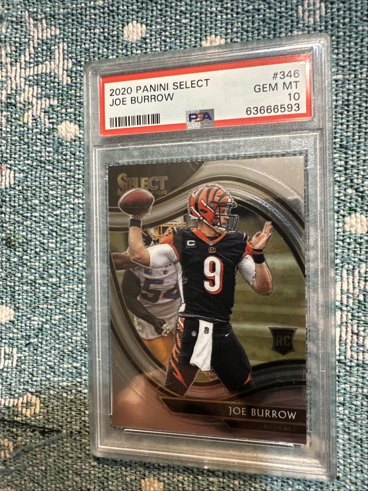 2020 Panini Select Field Level Joe Burrow #346 Tri-Color Prizm Die-Cut (RC)