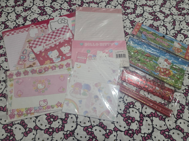 Sanrio Hello Kitty & Little Twin Stars Writing Set Paper Stickers Envelopes