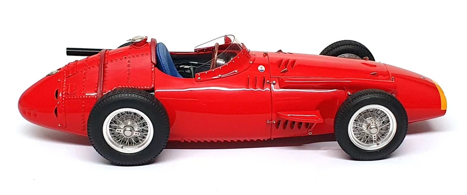CMC 1/18 Scale CMC M-051 - Maserati 250 F 1957 Grand Prix Sieger - Red - Image 3 of 4
