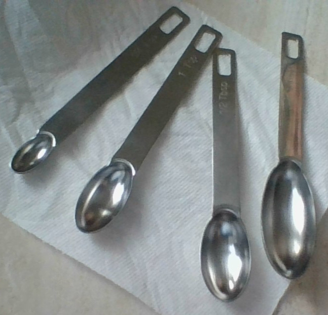 Stainless Steel 4-piece Measuring Spoon Set Long Handle Hangable Worn In