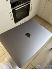 Apple MacBook Air 13” (2020, M1) | 16 GB RAM | 1 TB SSD