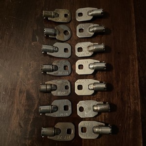 VTG (14) Original  Chicago Lock Co ACE Tubular keys for Vending LOT
