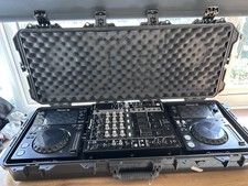 Pioneer DJM 750 & 2 X Pioneer XDJ 700 Media Players+Decksavers+PeliStorm 3100