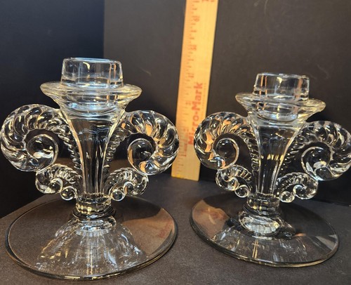Exquisite Fleur-di-Lis of Fostoria Coronet candle holders - Picture 4 of 6