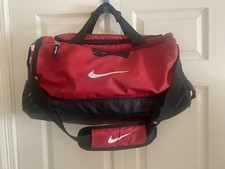 Nike Duffel Red Gym Bag Side Pocket Shoulder strap rare 20" Long