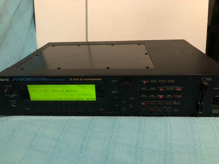 Roland JV-2080 シンセサイザー モジュール Roland JV-2080 | Vintage Synth Explorer