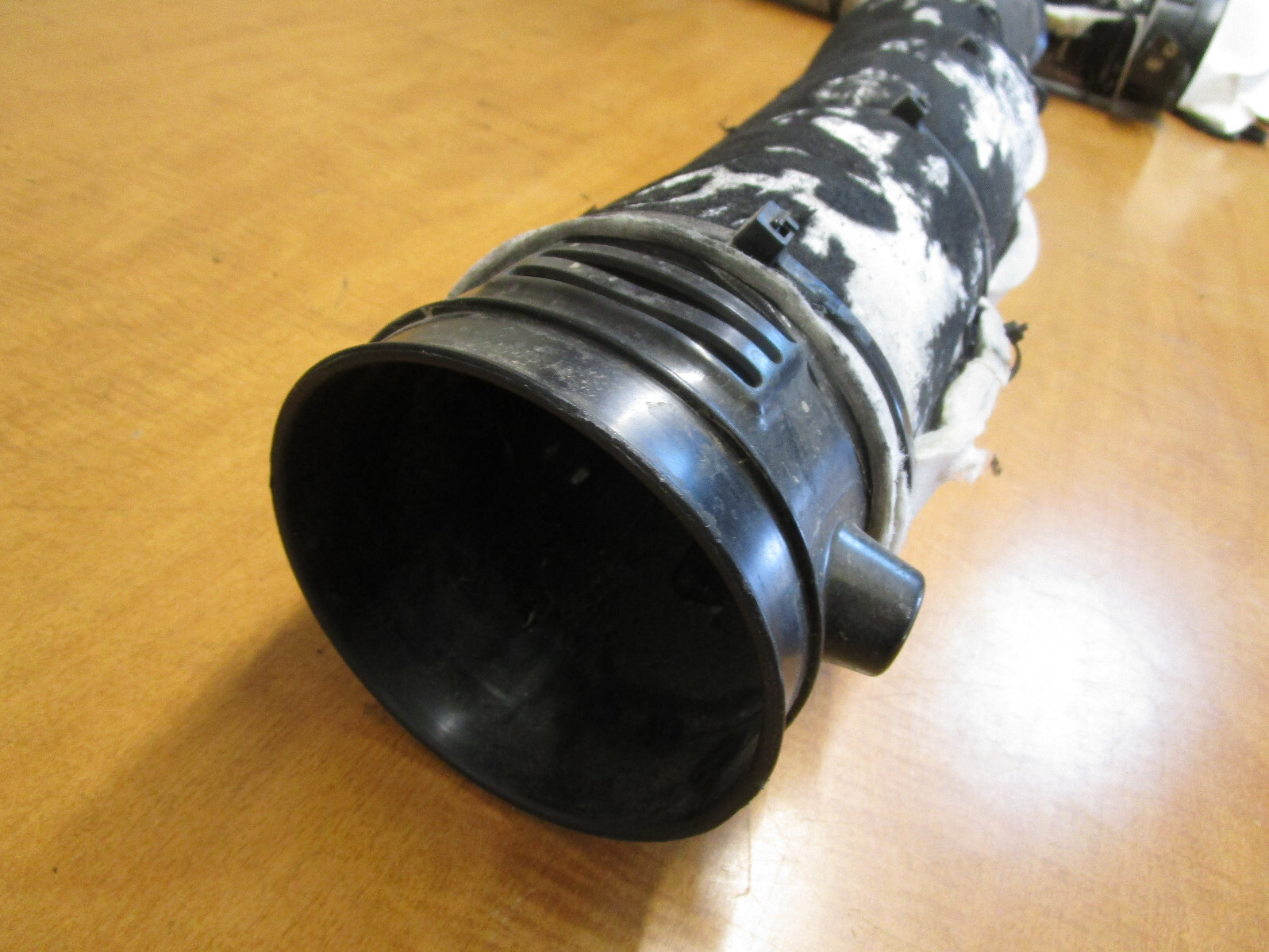 Ferrari 458 Italia - RH Rear Air Intake  Duct - P/N 260618
