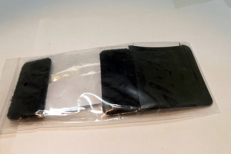 Hoop and Loop tape for LumiQuest SOFTBOX Flash Diffuser attachment - Image 2 of 4