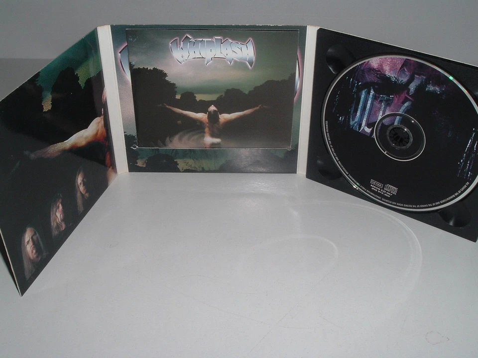 WHIPLASH - CULT OF ONE - CD Album, Digipak, MASS CD 087 (1996) - Bild 2 von 3