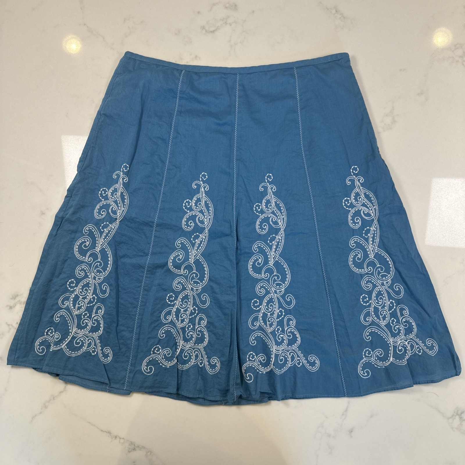 Ann Taylor Women’s Size 6 Blue Cotton Embroidered A Line Skirt