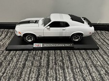 Maisto 1:18 Diecast Special Edition 1970 Ford...