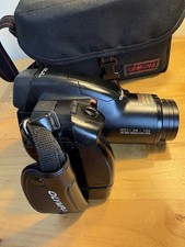 Olympus IS-2 DLX Quartzdate ED 35-135mm Zoom35mm Film Camera Please Read Details