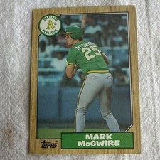 Topps Mark McGwire Oakland Athletics MLB Baseball Card #366 1987 Vintage
