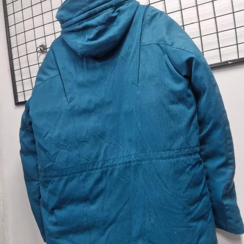 Nike Jordan Down Puffer Jacket 100L Teal thumbnail 8