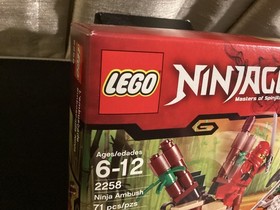 Lego Ninjago Masters of Spinjitzu Ninja Ambush 2258 Kai Skeleton Trooper 2011