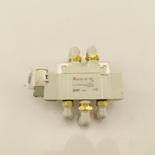 SMC SY7120-3LZ-02N 5/2 Position Pneumatic Directional Valve Single Solenoid 120V