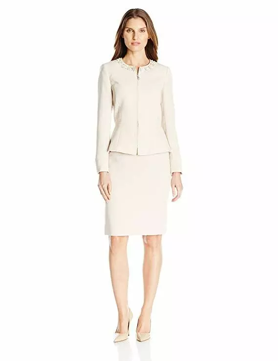 NWT Tahari ASL Women's Crepe Skirt Suit with Beading, Size 4P