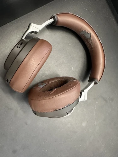 Shure AONIC 50 Wireless Noise Cancelling Headphones (SBH2350-BR)
