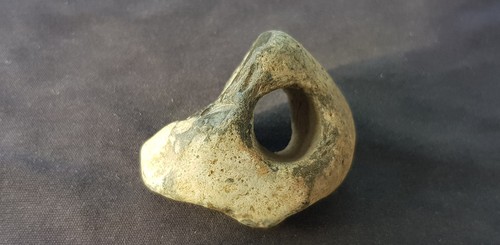 An Unbelievably rare Neolithic flint pendant. A must read description. L104c
