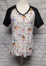 DISNEY M DOC MCSTUFFINS WHITE BLACK V-NECK HUGS FIXES SCRUB MEDICAL S/S TOP